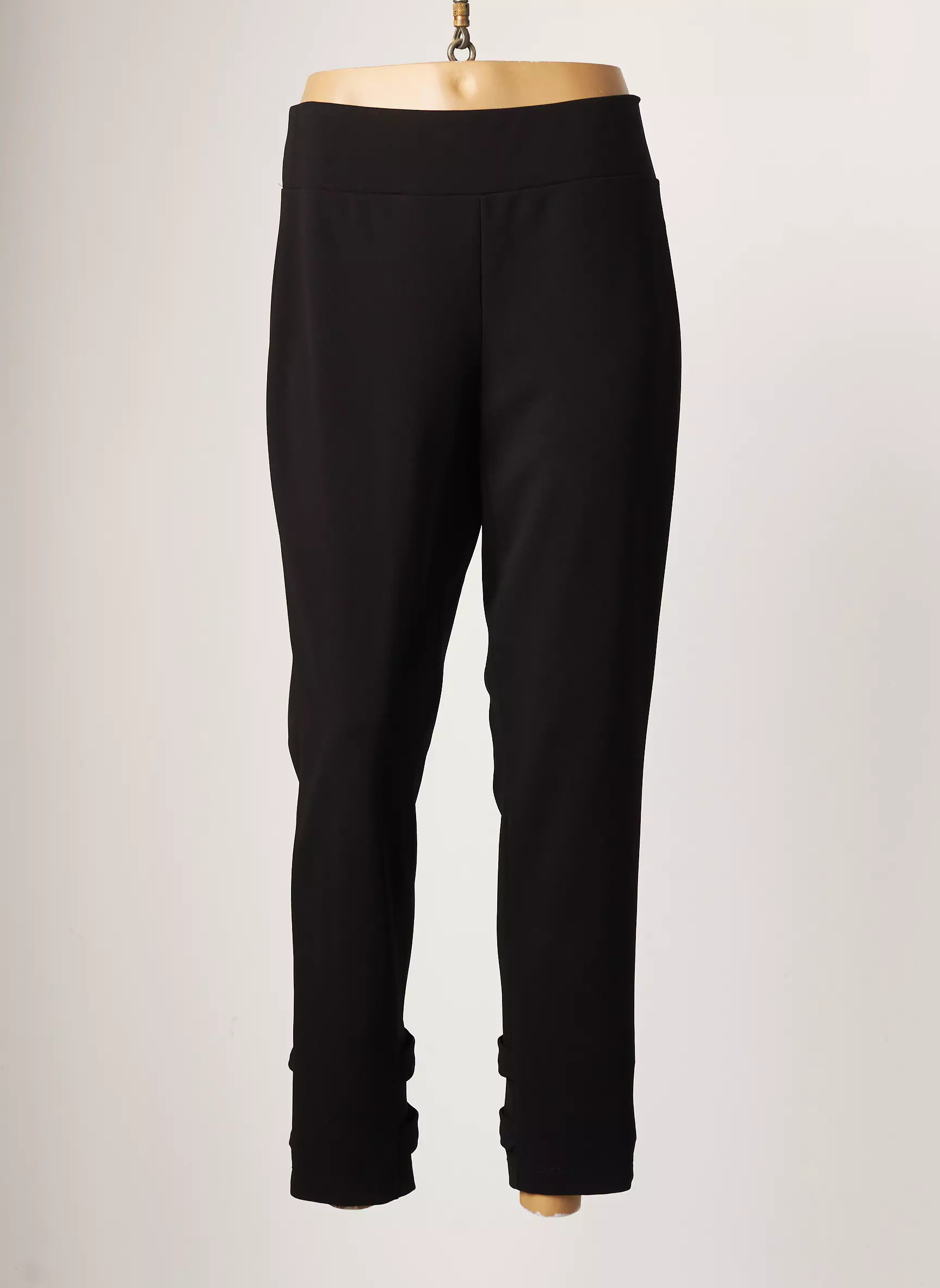 Frank Lyman Pantalons Slim Femme couleur noir