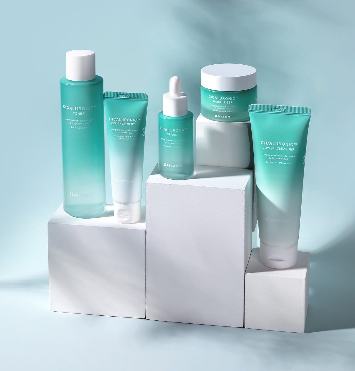 Mizon Cicaluronic Toner 150 ml