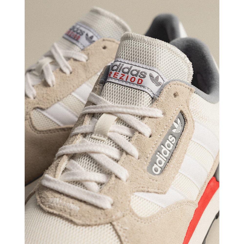 adidas Treziod 2 IG5036 / weiss