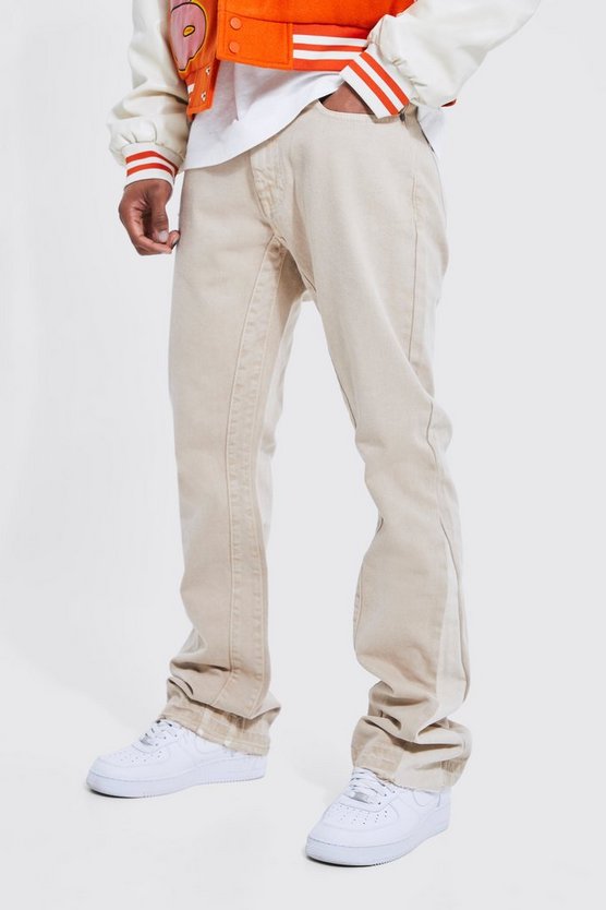 Slim-Fit Schlagjeans mit Detail
