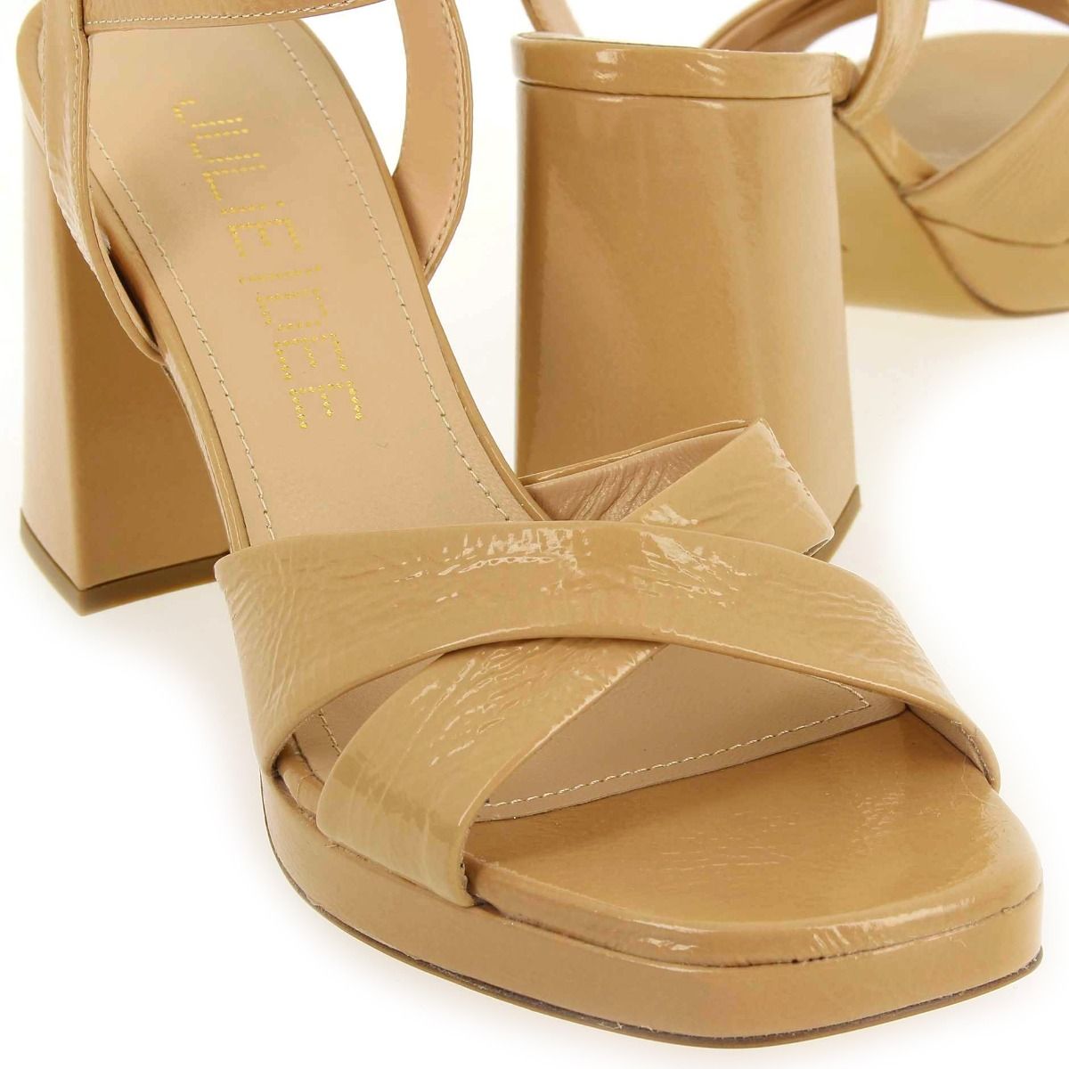 Julie Dee  BR 428 - Beige