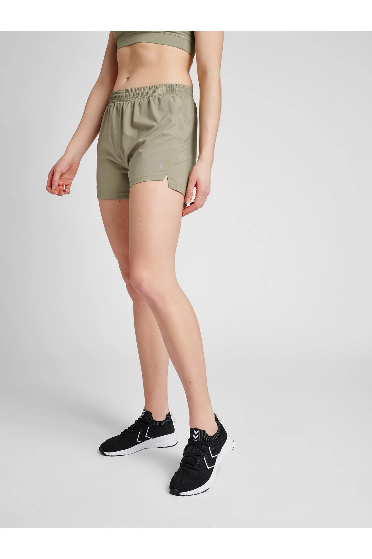NEWLİNE  Kurze Sporthose - Braun - Mittlerer Bund