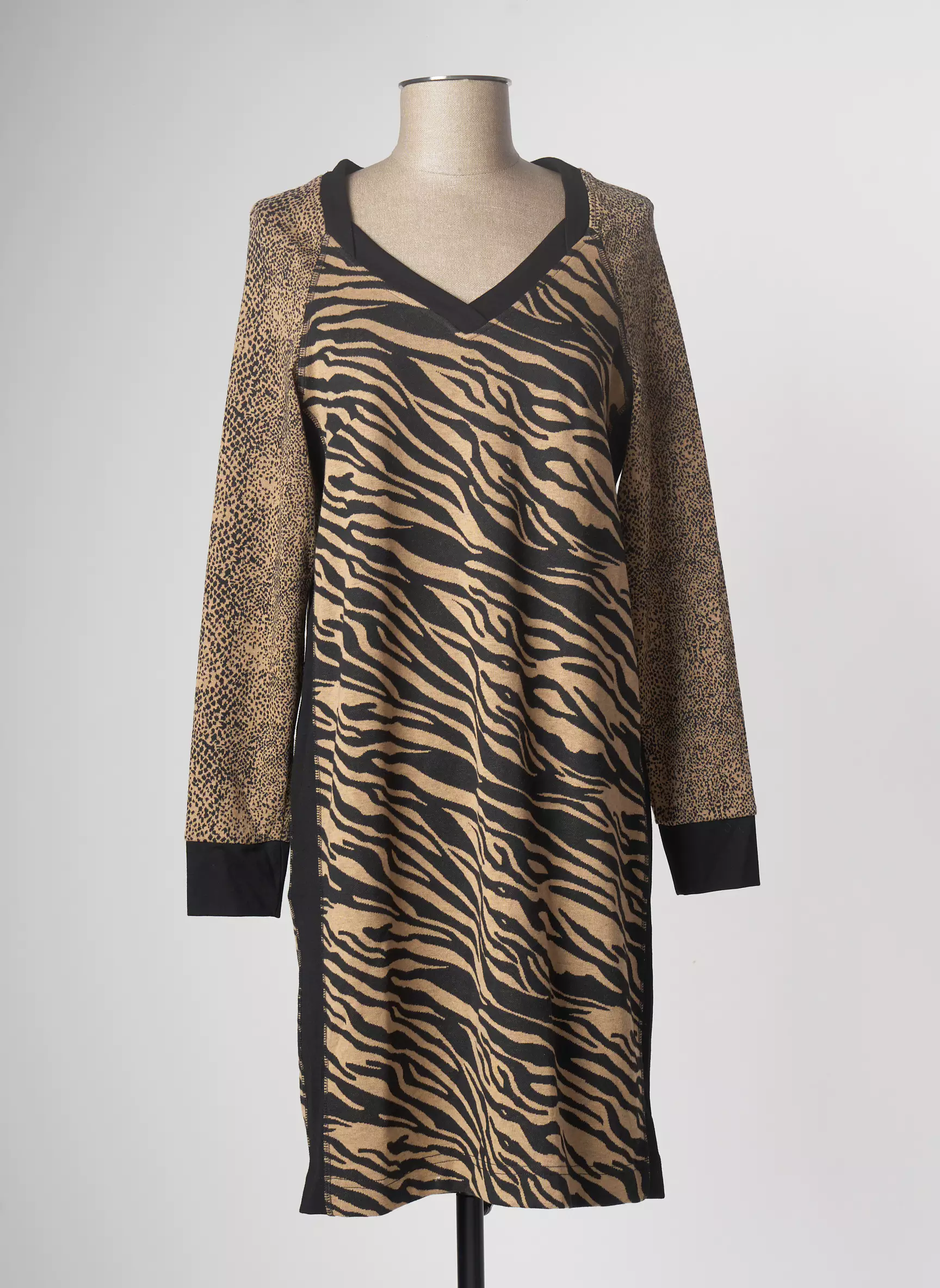 Mado Et Les Autres Robes Pulls Femme couleur beige