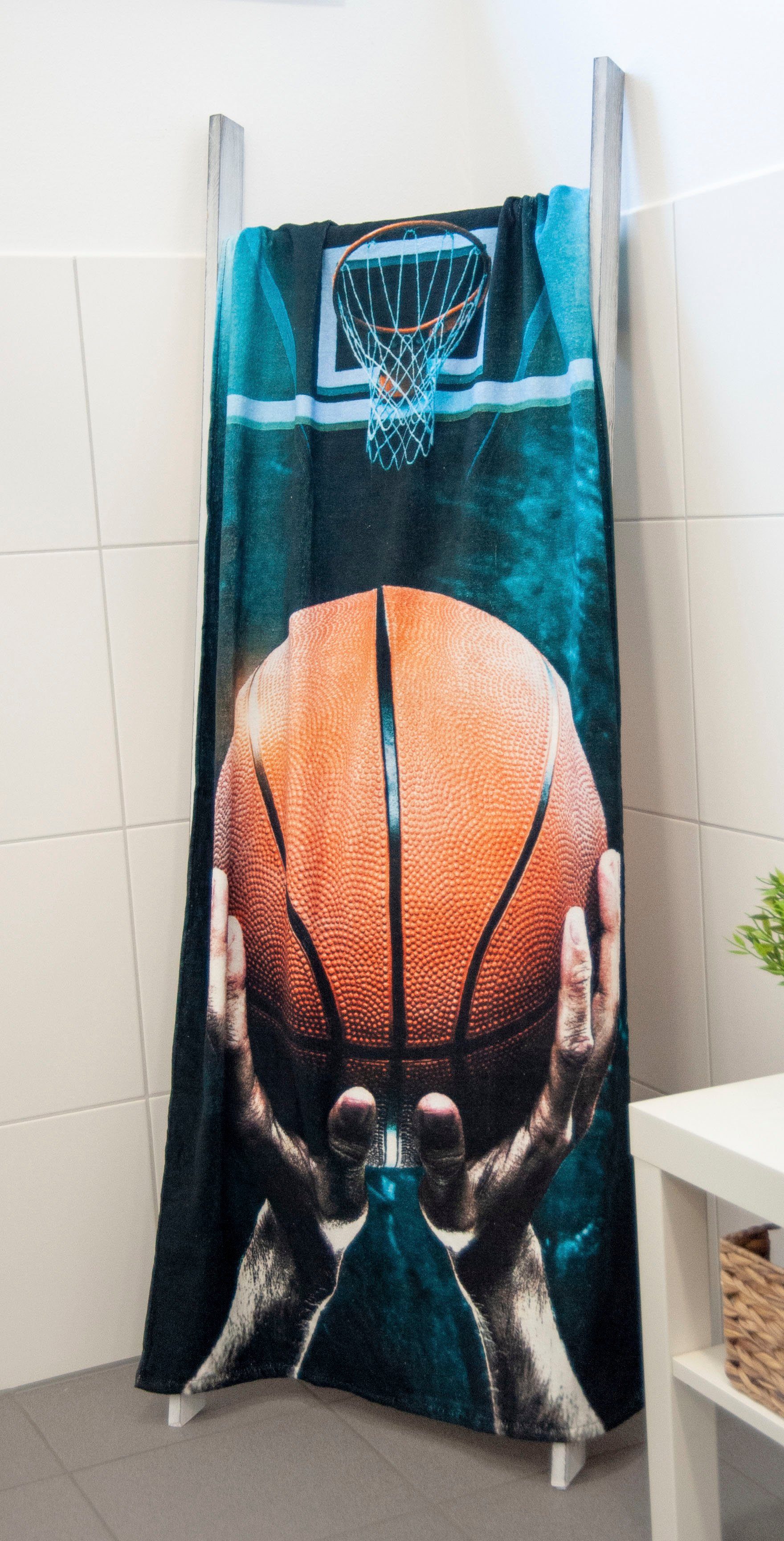 Herding Young Collection Badetuch Basketball, Velours (1-St), hochfarbig bedruckt
