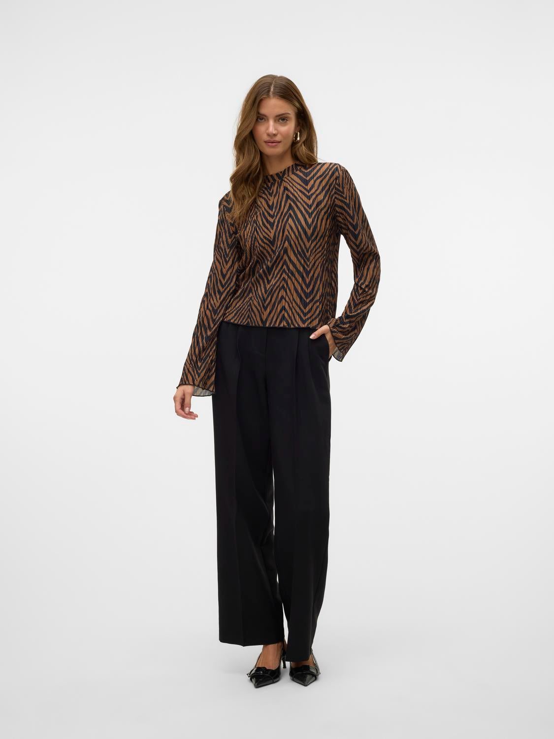 VMWILHELMINA Top