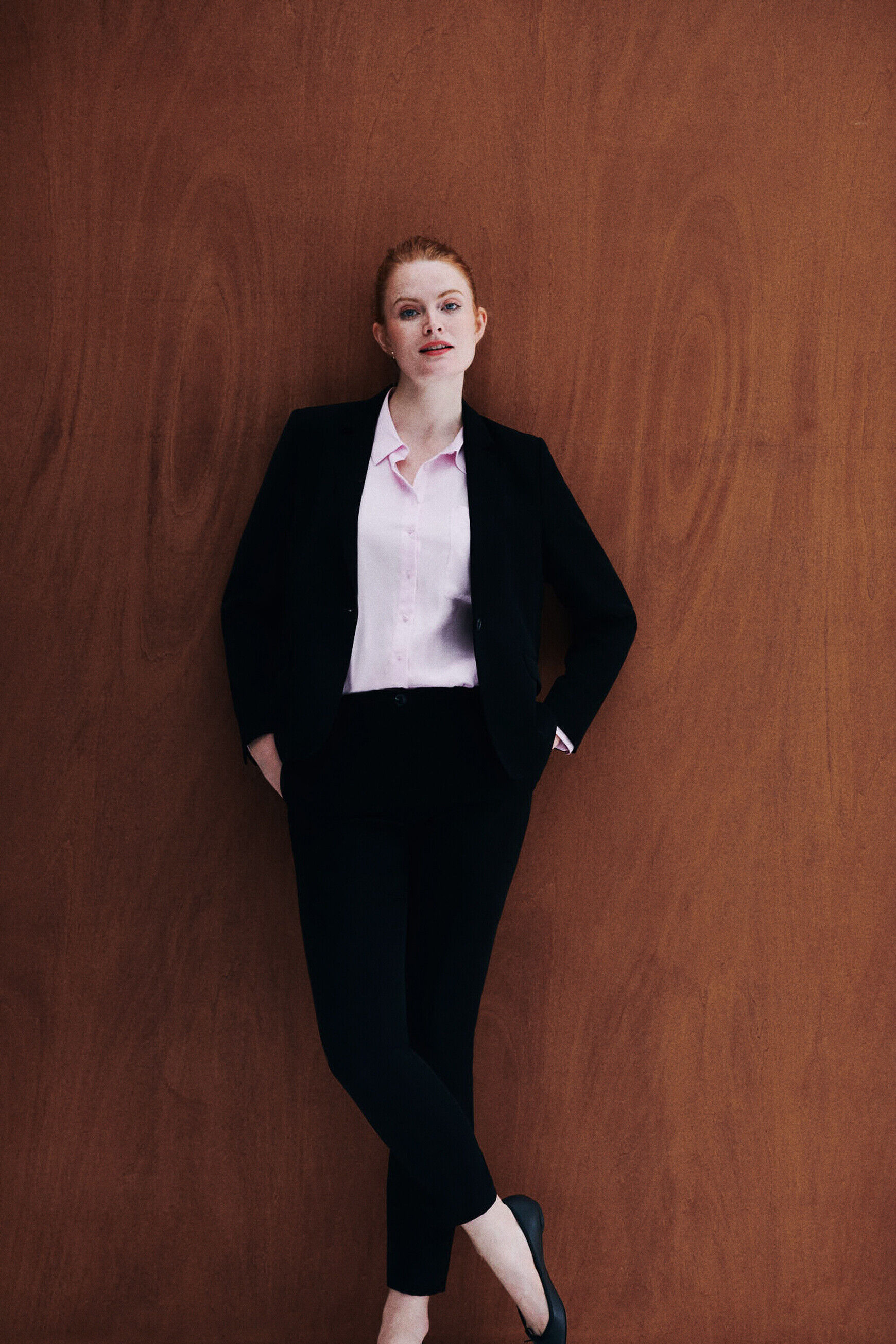 Pantalon pgautier noir femme