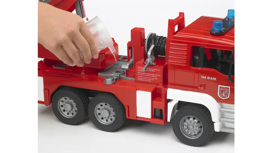 BRUDER - MAN TGA Feuerwehr m. Drehleiter, Wasserpumpe, Light & Sound-Modul 02771