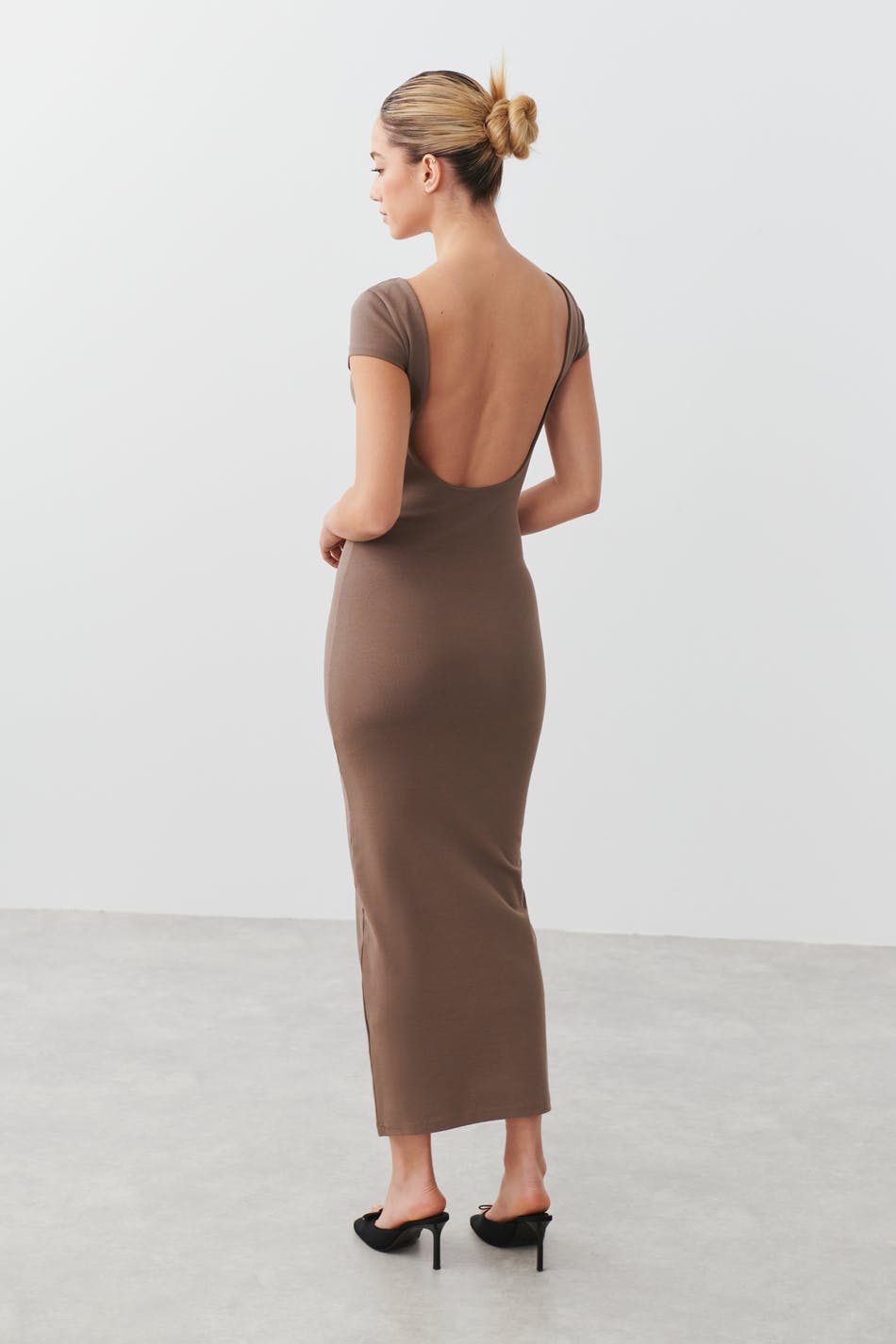Low back dress