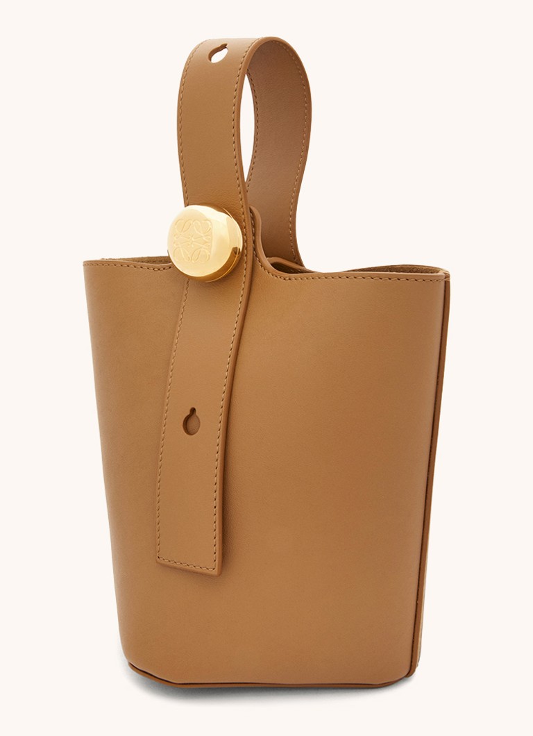 LOEWE Pebble Bucket Mini -olkalaukku vasikannahkaa