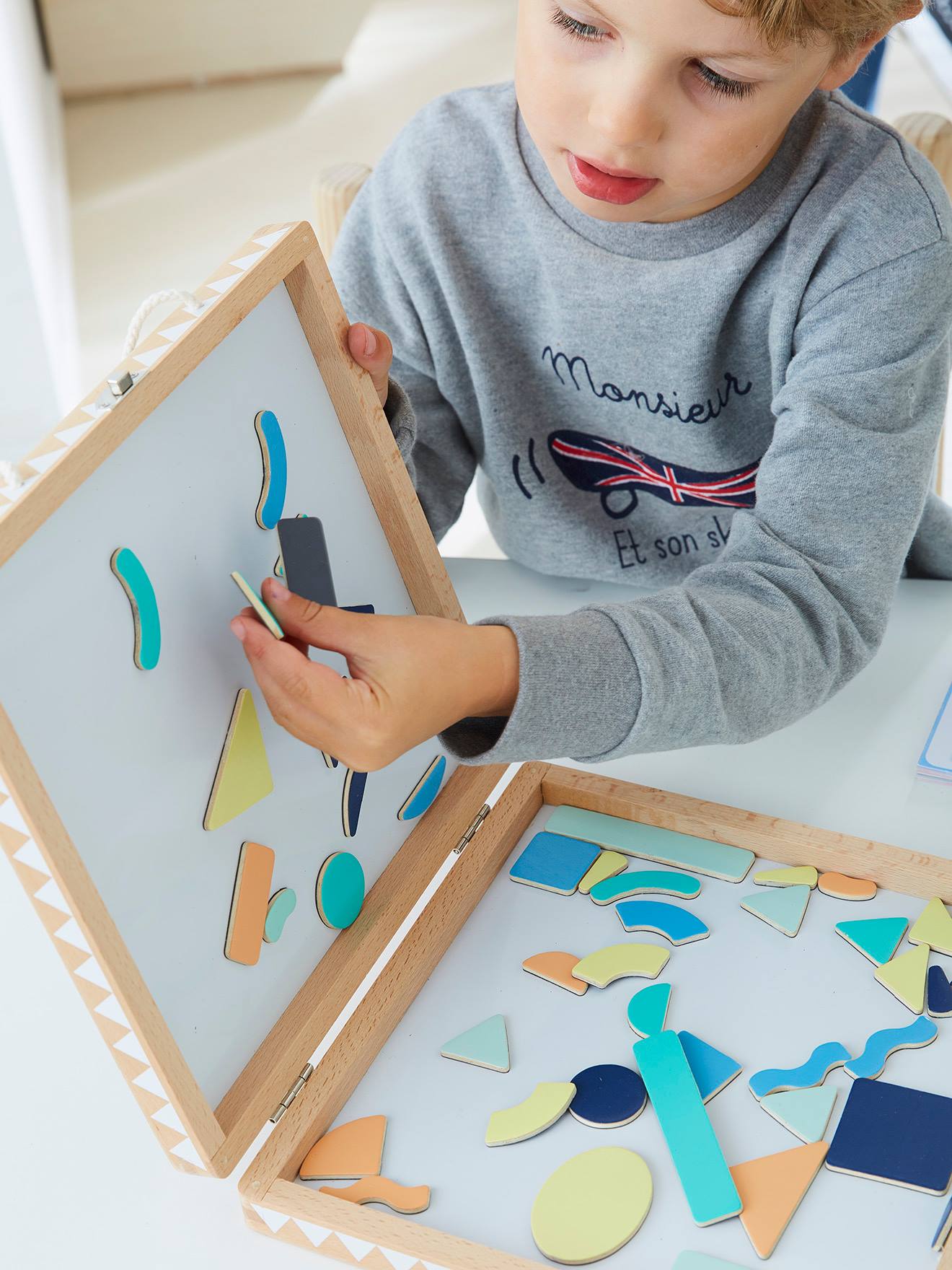 Vertbaudet Kinder Spielbox mit Magnet-Klötzen, Holz FSC - mehrfarbig