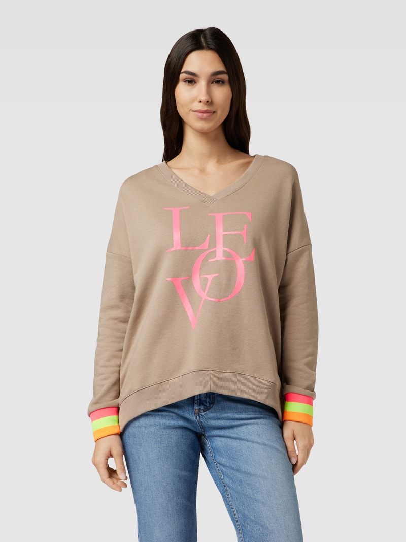 Sweatshirt mit Statement-Print Modell 'LOVE' in sand
