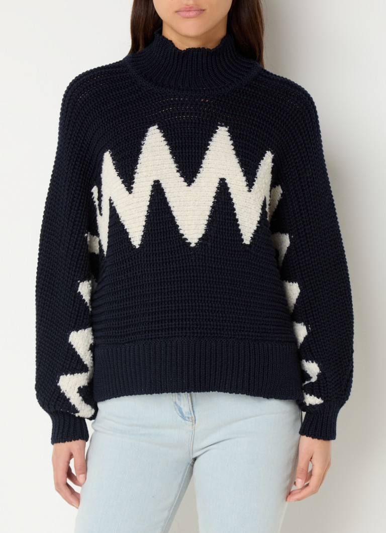 Sweter Ondie marki Ba&sh o grubym splocie, wykonany z mieszanki wełny i ozdobiony wzorem dzianiny.