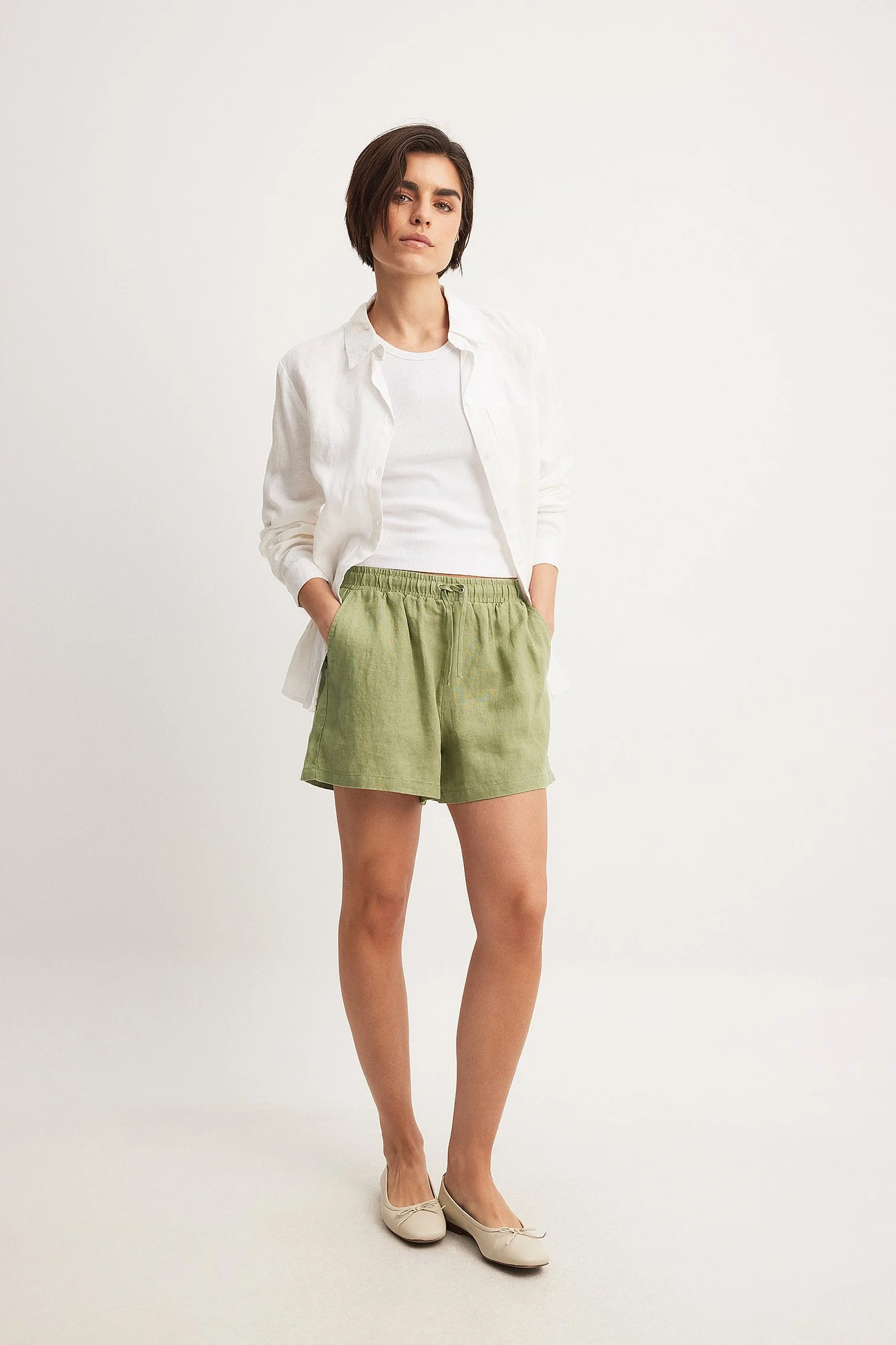 Leinen-Shorts mit elastischem Taillenbund