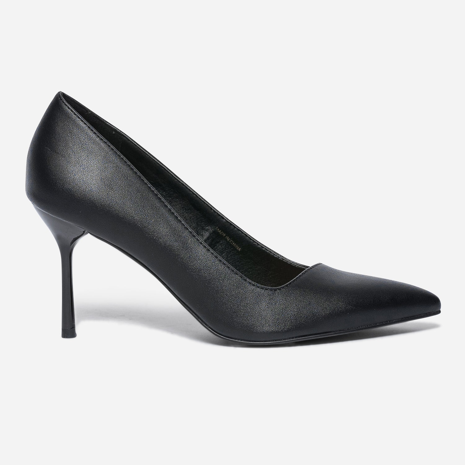 Escarpin TEXTO noir avec découpe biais