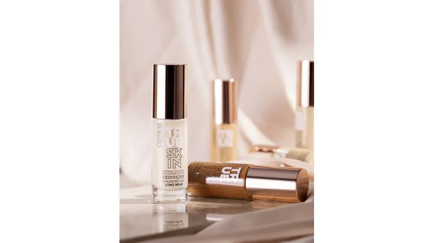 Catrice True Skin Hydrating Foundation 30 ml 30 - Neutral Sand