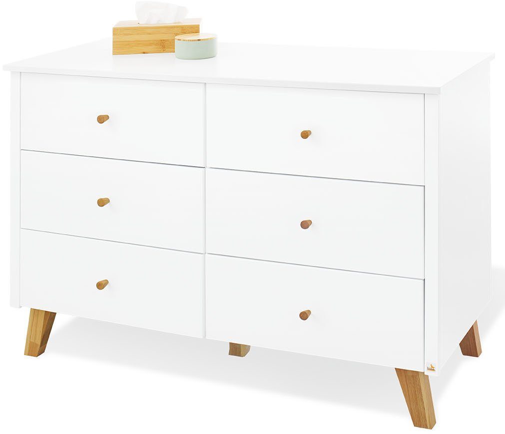 Pinolino® Babyzimmer-Komplettset Hilda & Pan, (Set, 4-St., Hausbett, Wickelkommode, Kleiderschrank, Wandregal), extrabreit groß; Wickelkommode, 3-trg. Kleiderschrank & Wandregal