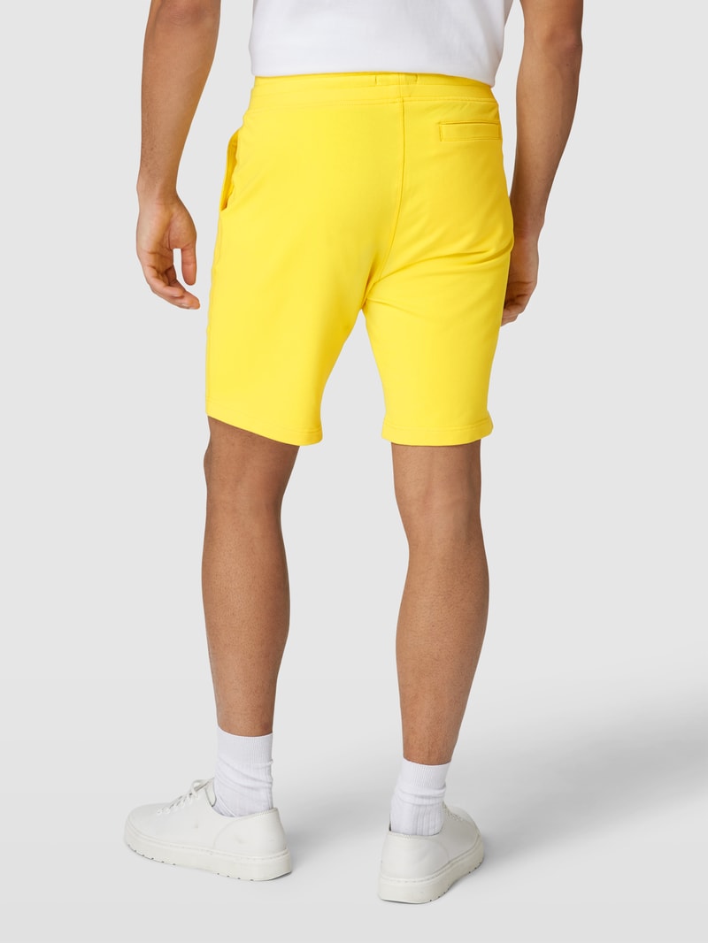 Sweatshorts mit Tunnelzug in gelb