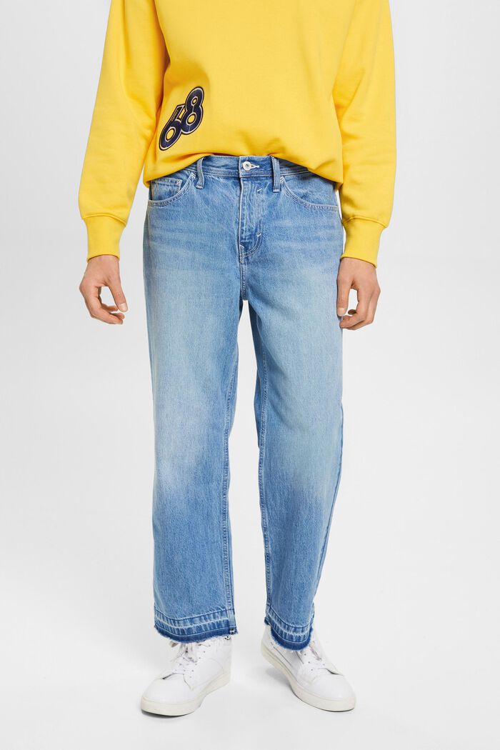 Gerade Jeans mit weitem Bein