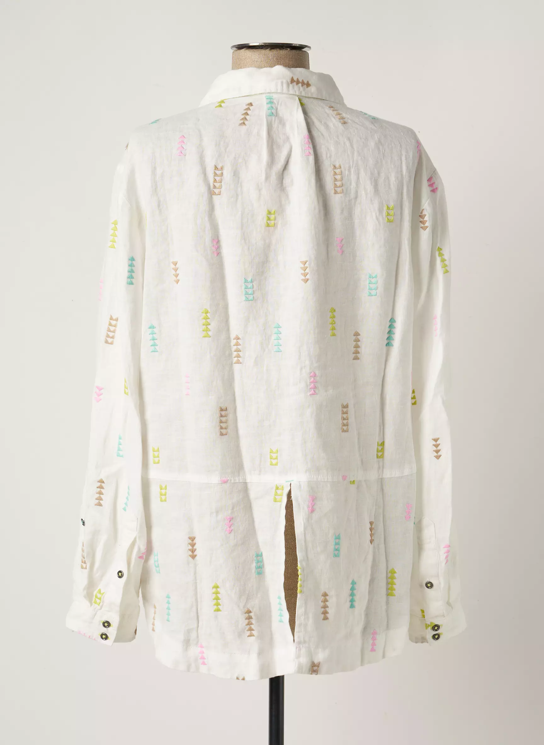 White Stuff Chemisiers Femme couleur blanc