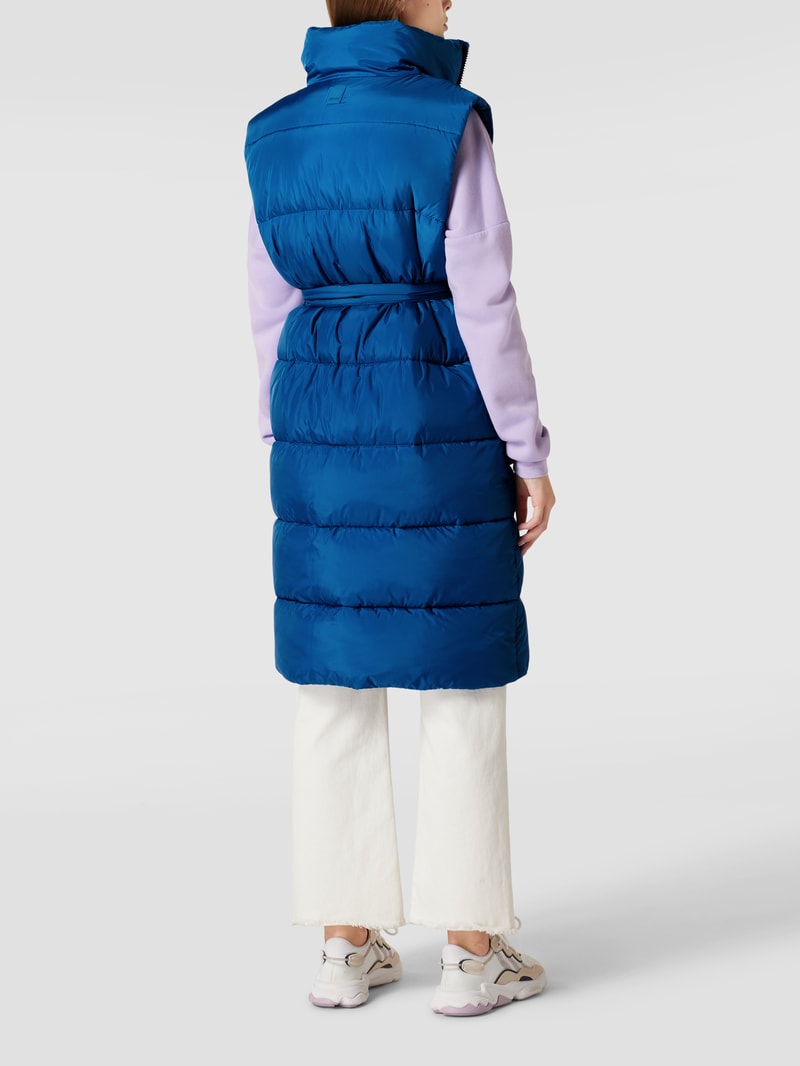 Weste mit Label-Patch in royalblau