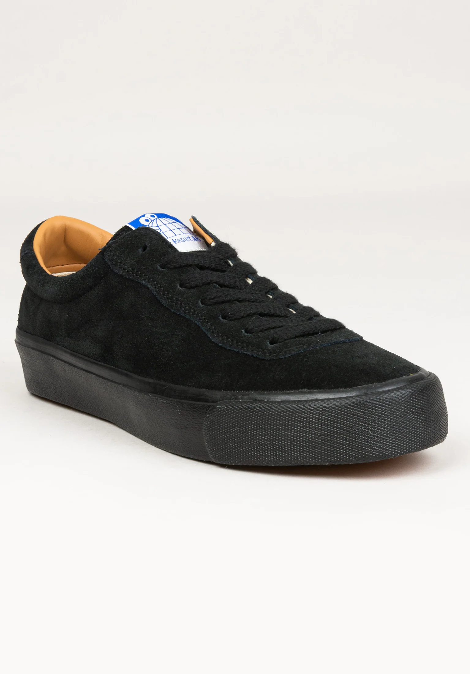 VM001 Suede Low