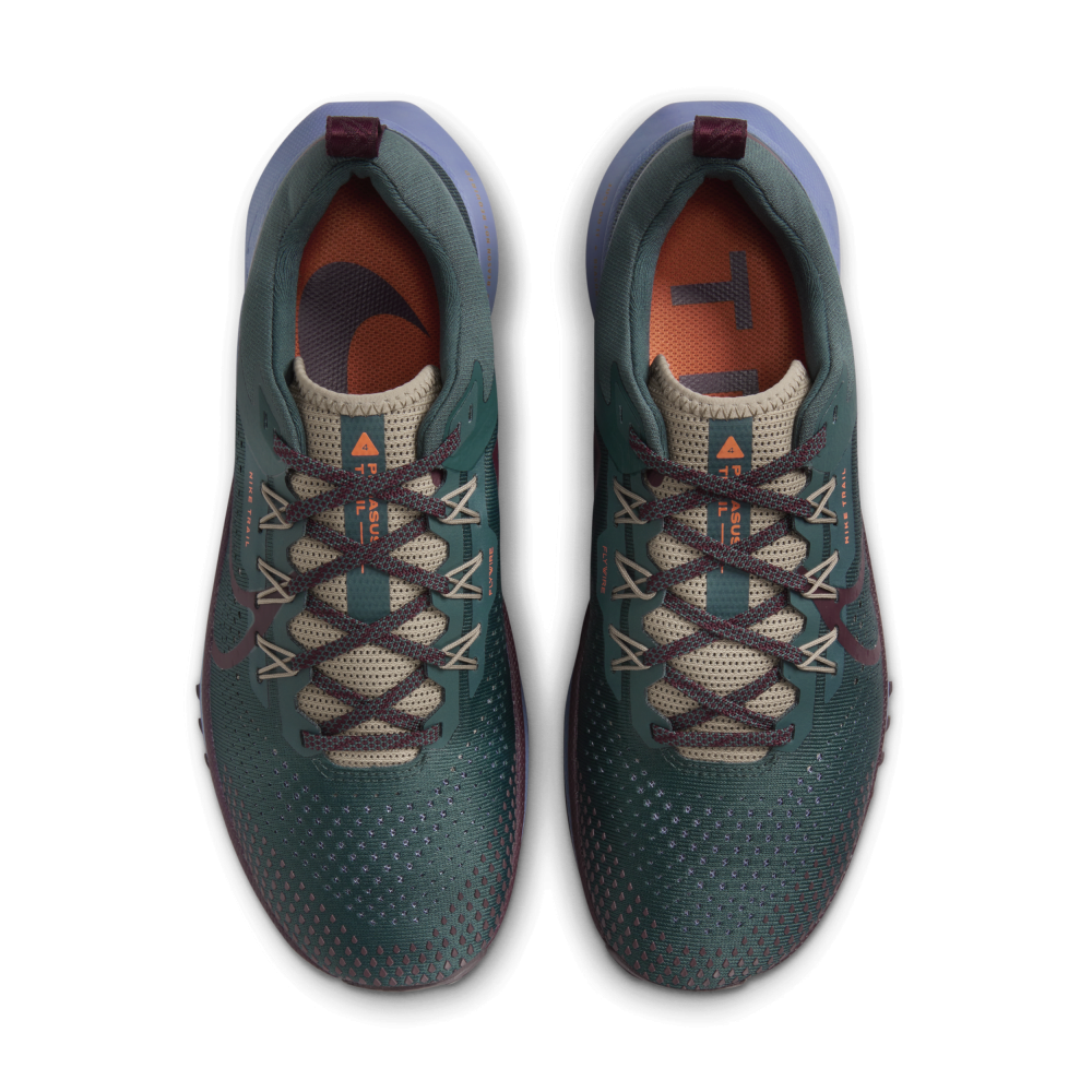 Nike React Pegasus Trail 4 DJ6158-300 / grün