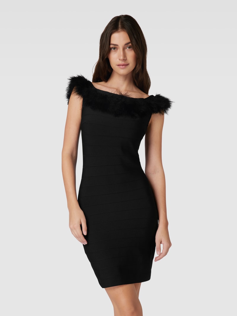 Cocktailkleid mit Carmen-Ausschnitt in schwarz