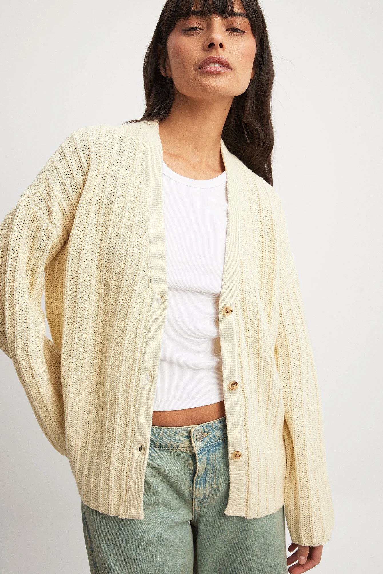 Strickcardigan mit V-Ausschnitt