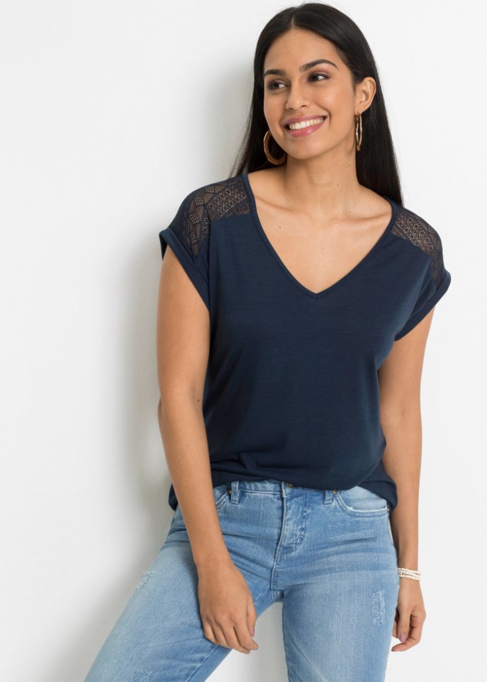Shirt mit Spitze