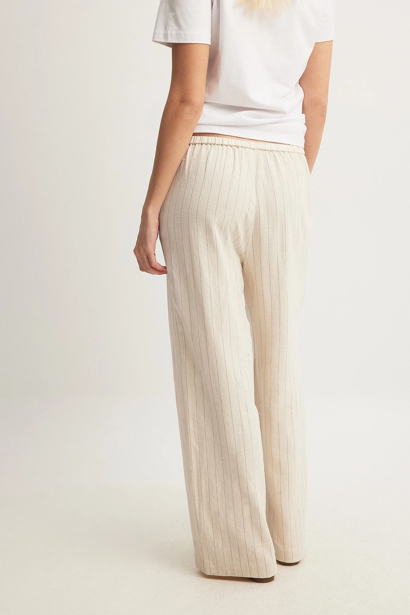 Elastische Hose aus Leinenmischung mit mittlerer Taille