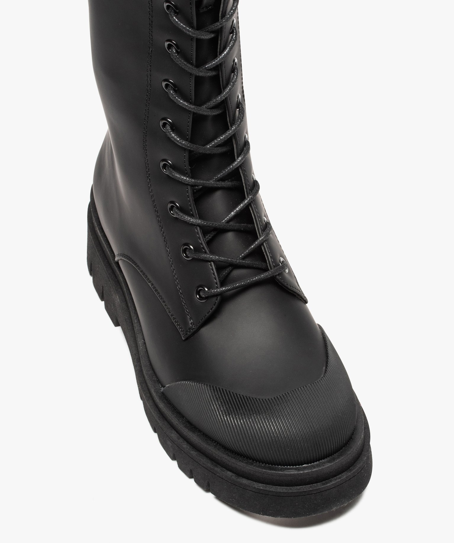 Bottines femme unies à lacets et semelle crantée noir | GEMO