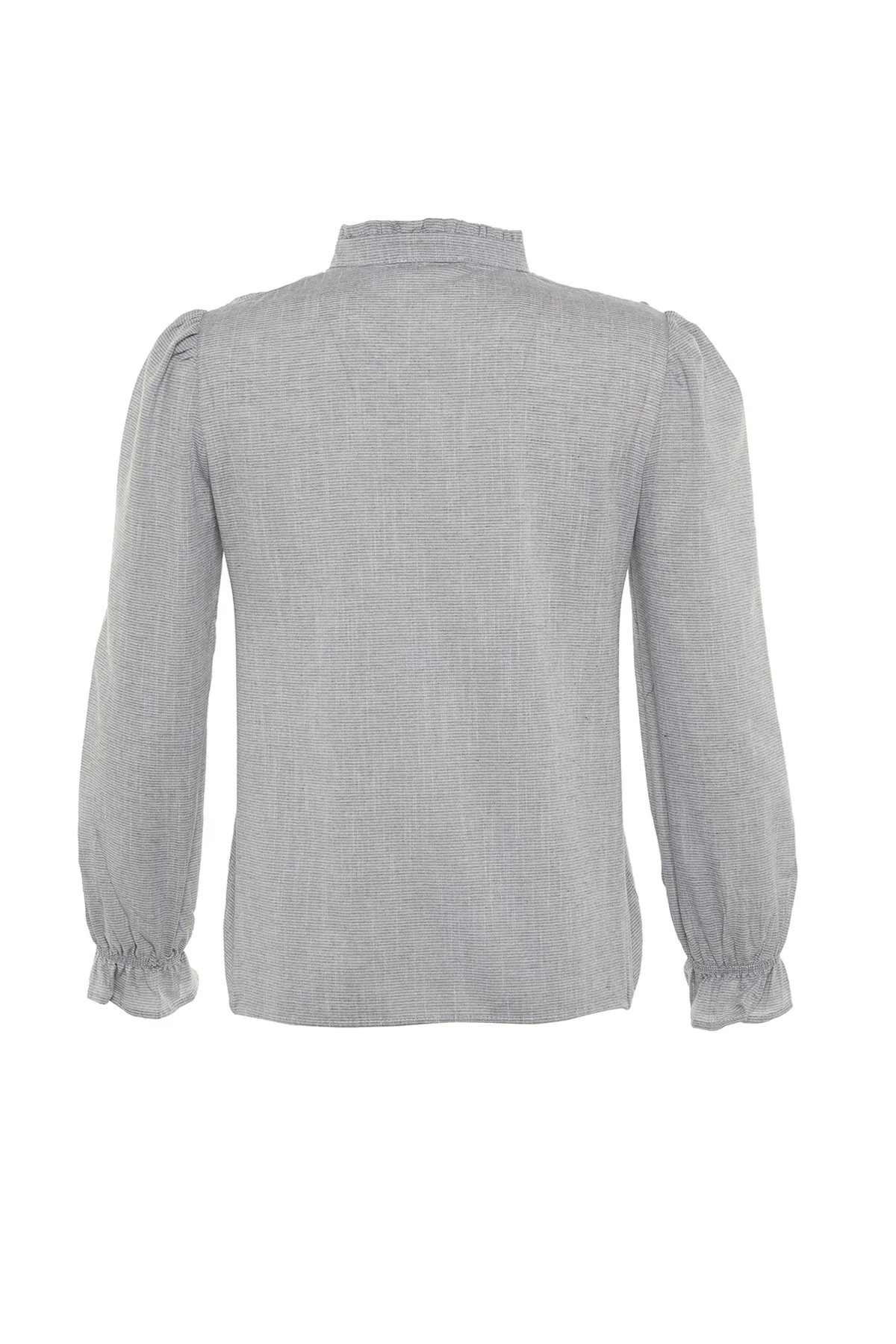Trendyol Collection  Graue, gerüschte Webbluse TWOSS21BZ0325