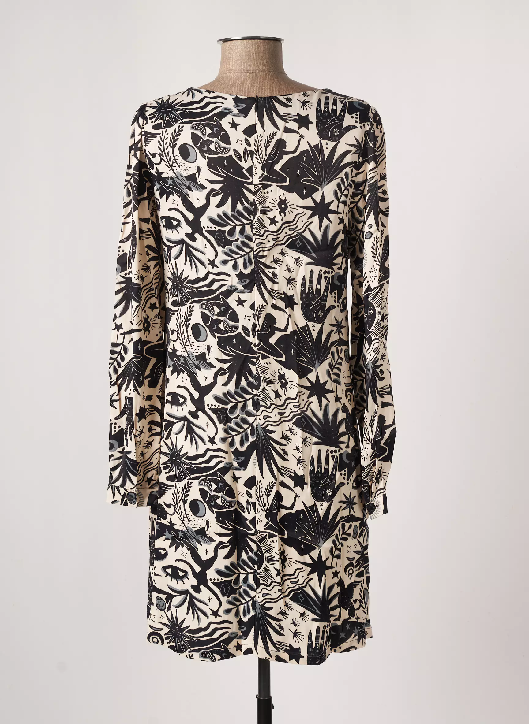 Surkana Robes Courtes Femme couleur noir