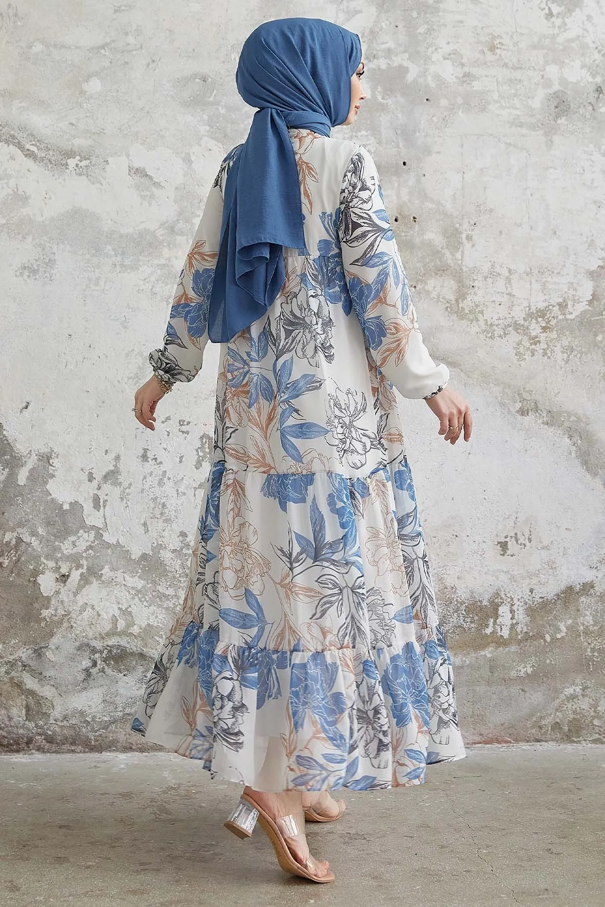 InStyle  Jalya Chiffonkleid mit geknöpftem Kragen und Schnürung – Blau