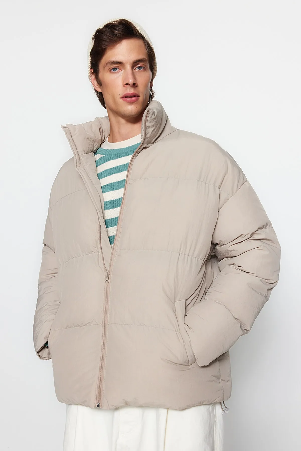 Trendyol Collection  Stone Unisex Oversize Fit Stehkragen Pufferjacke TMNAW24MO00003