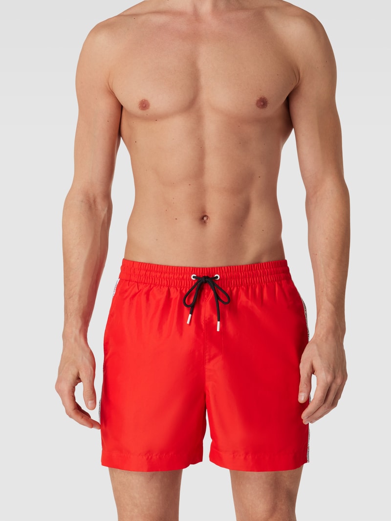 Badehose mit Label-Details in rot