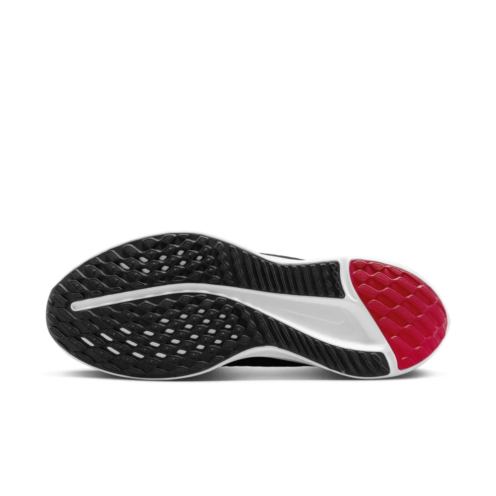 Nike Quest 5 DD0204 004 / schwarz