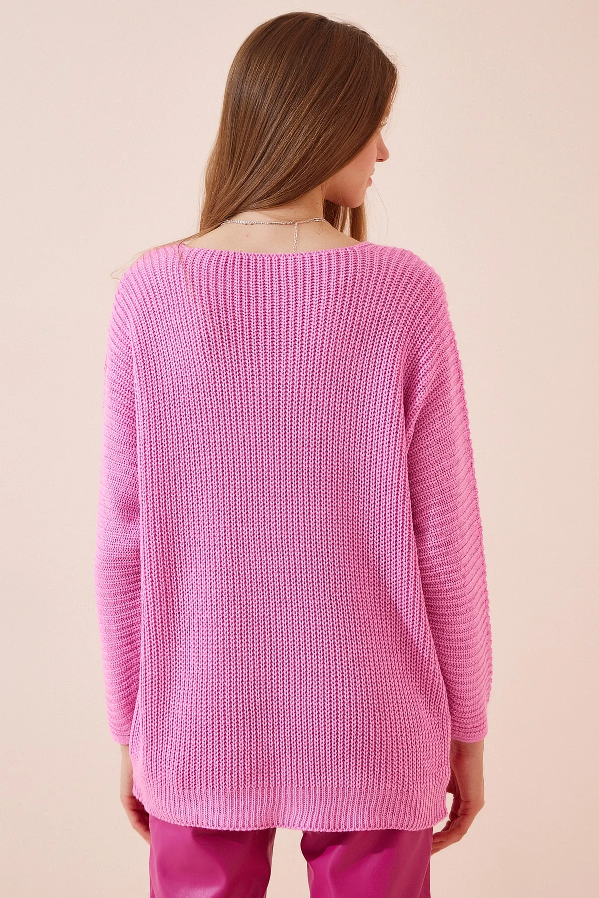 Happiness İstanbul  Rosafarbenes Thessaloniki-Strick-Sweatshirt mit V-Ausschnitt für Damen in Übergröße ZA00059