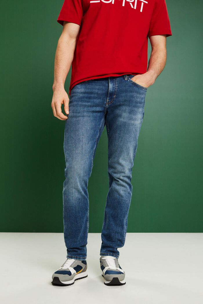 Jeans mit schmaler Passform und mittelhohem Bund