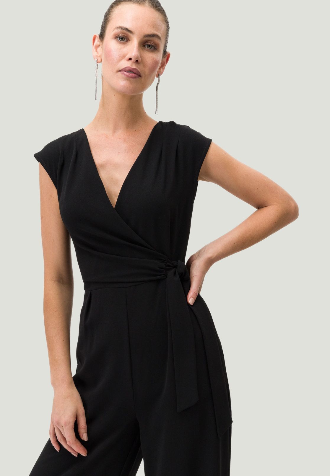 Jumpsuit mit Wickeloptik