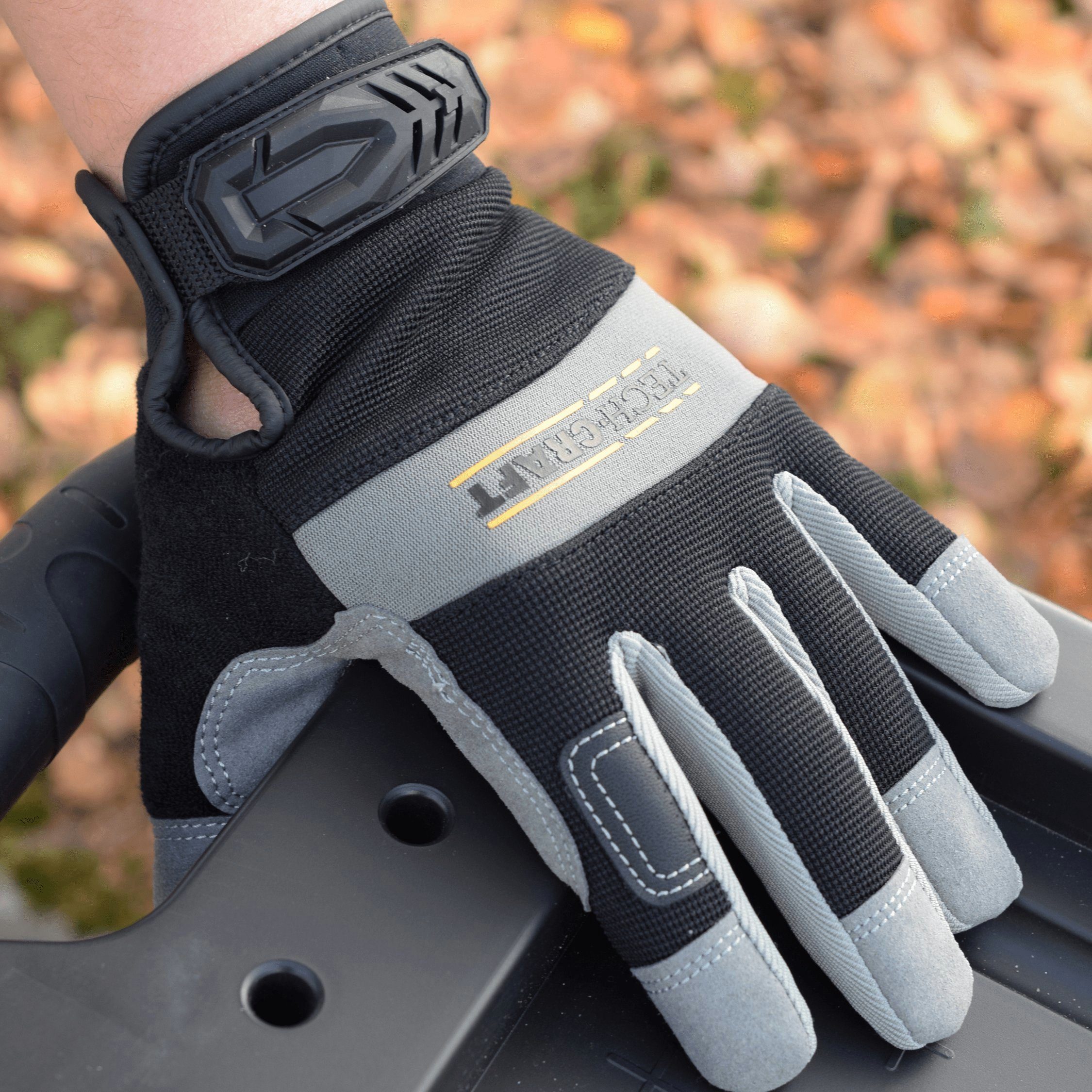 TECH-CRAFT Arbeitshandschuh-Set Arbeitshandschuh Strong Touch Gr. 10 2 (2er Set) Touchscreen-Daumen und -Zeigefinger