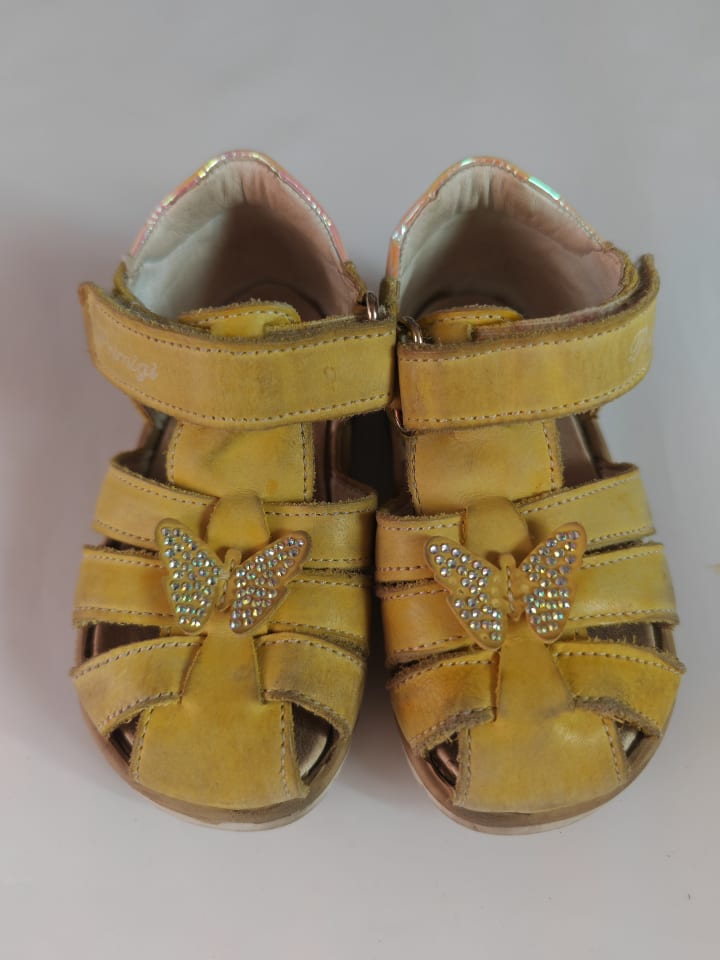 Primigi Leder-Halbsandalen in Gelb günstig kaufen 23