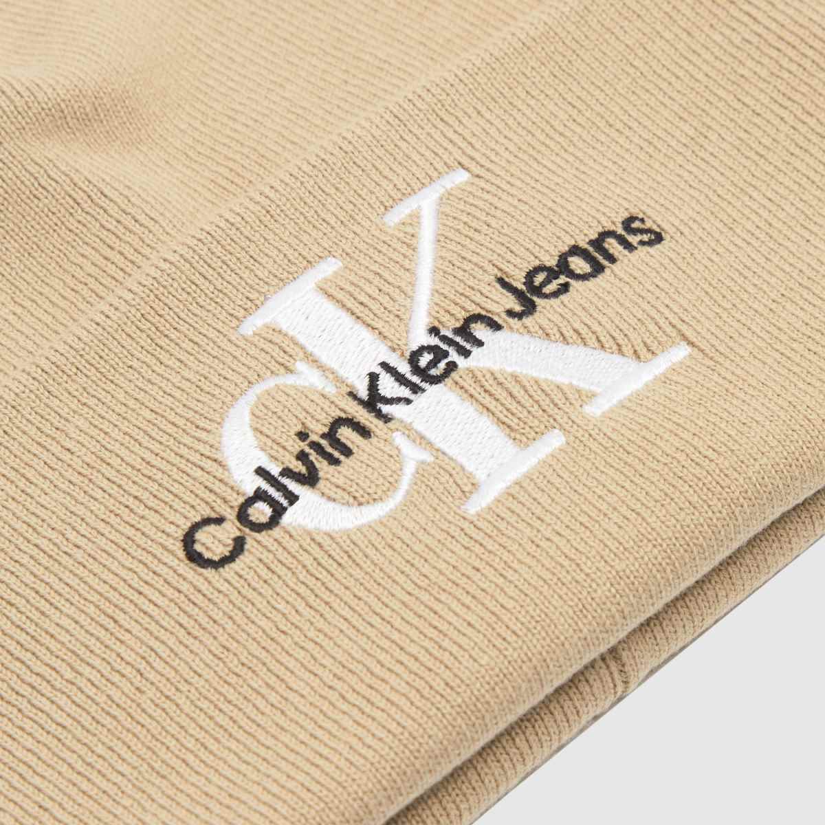 CK Jeans mössa med stenbroderi