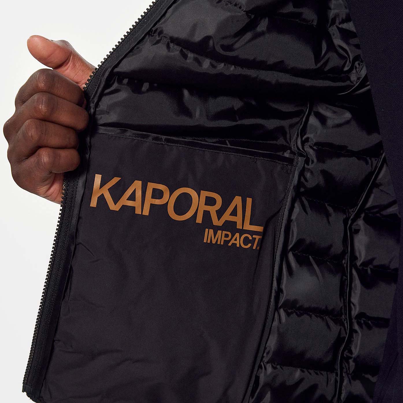 SANO   Doudoune fine noire Homme en 100% polyester recyclé