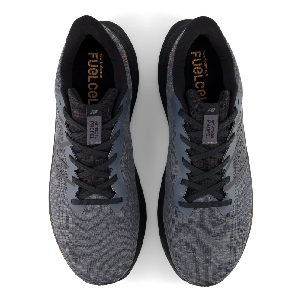 New Balance FuelCell Propel v4 MFCPRGA4 / schwarz
