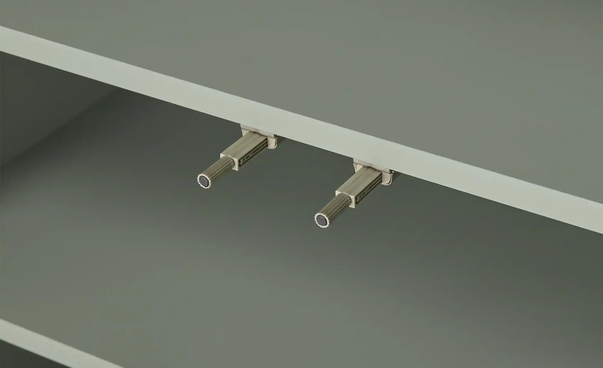 Mehrzweckschrank
