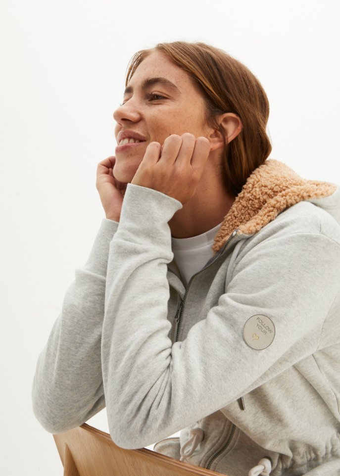Long-Sweatjacke mit Teddyfutter in der Kapuze
