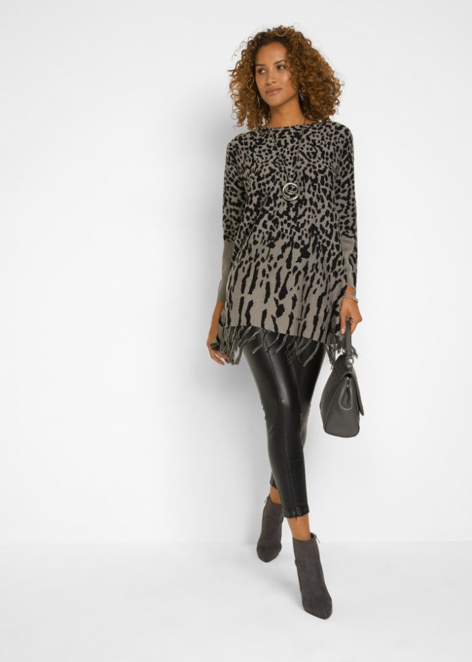 Poncho-Pullover mit Animal-Design