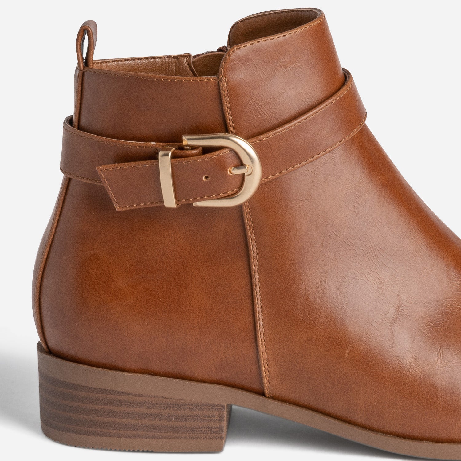Boots cognac éco-conçu avec bride cheville