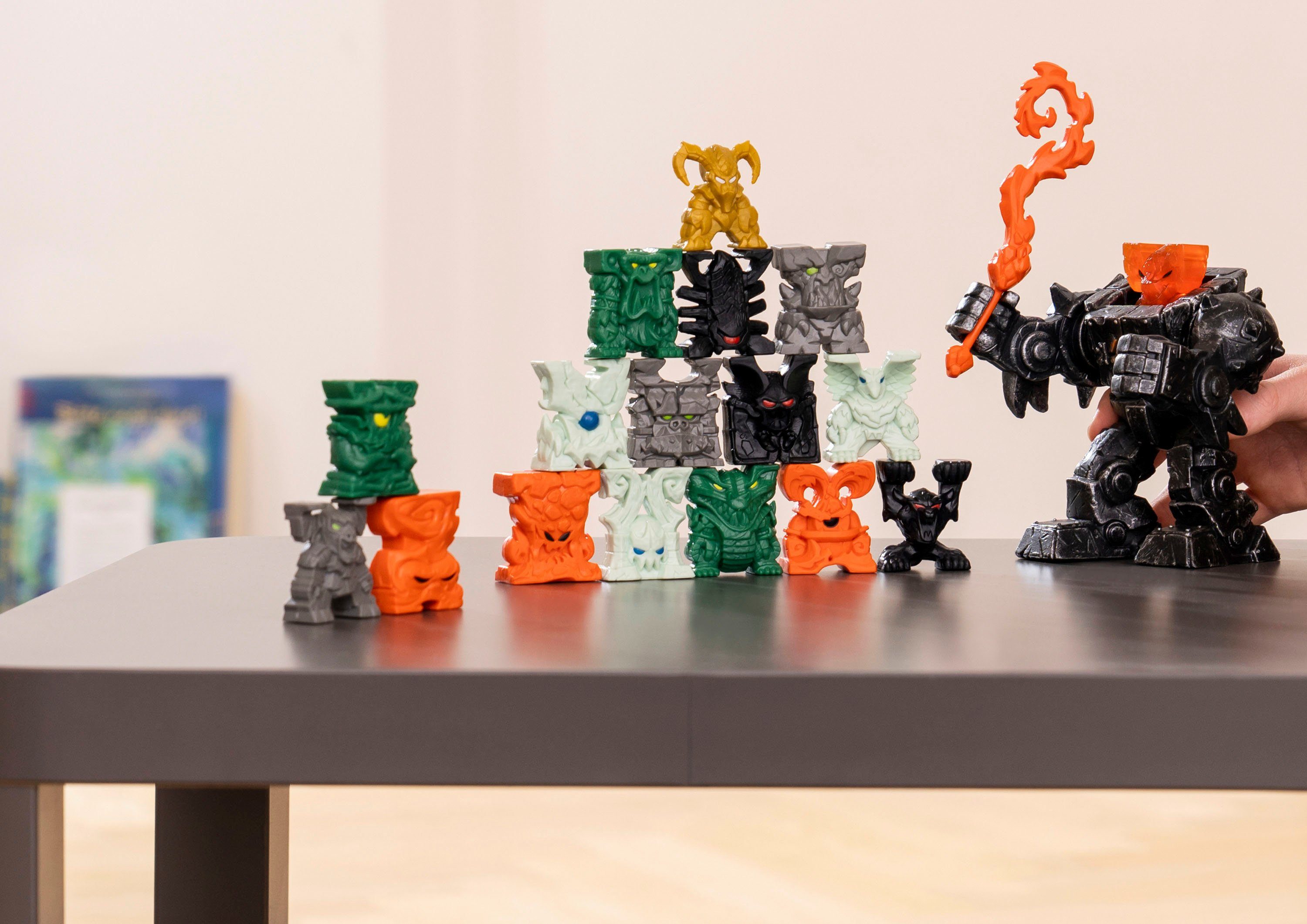 Schleich® Spielfigur ELDRADOR®, Roboter Schatten-Lava (42597)